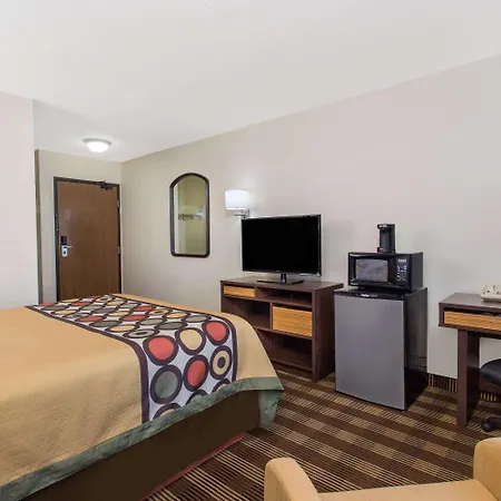 Super 8 By Wyndham Eau Claire I-94-2